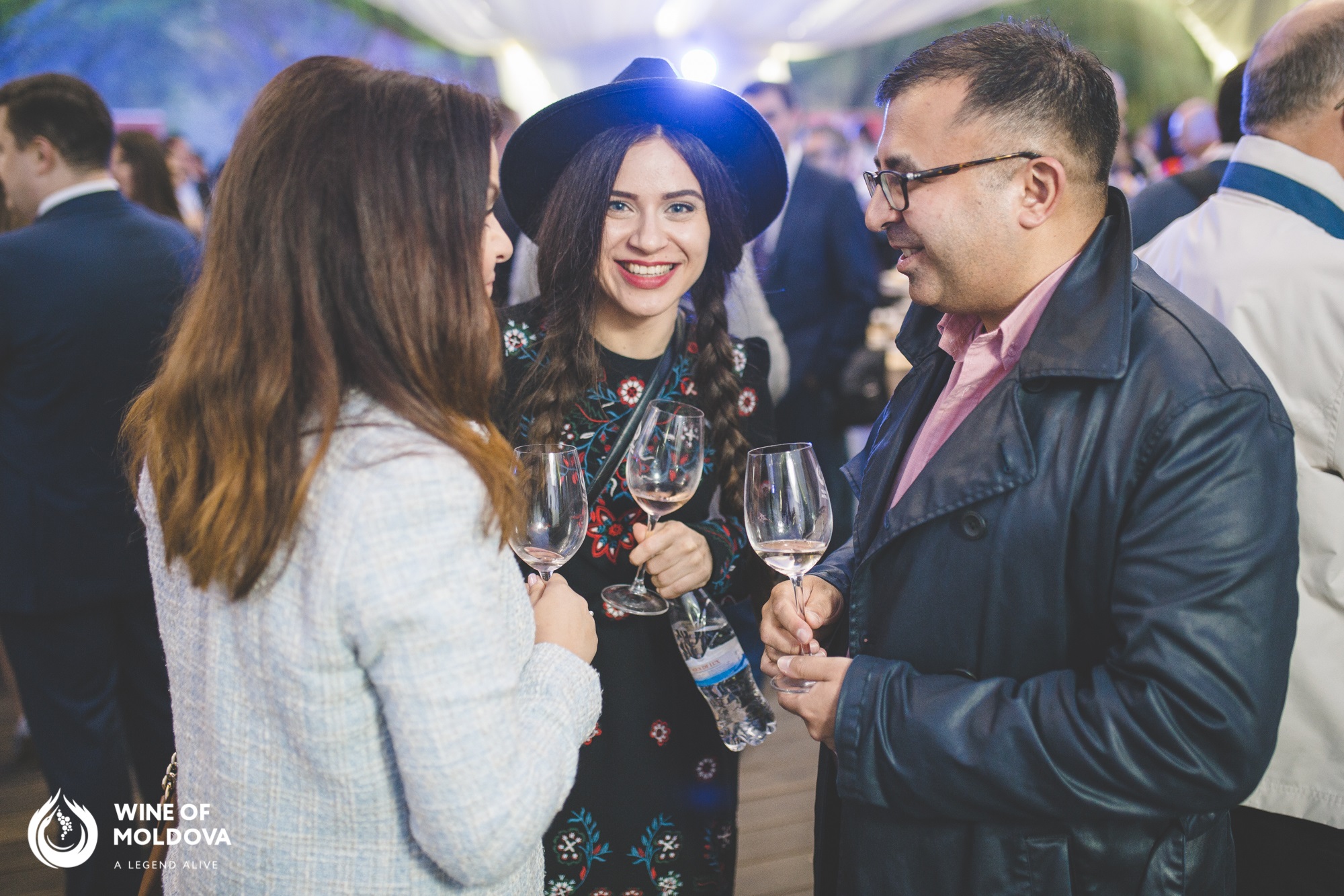 Vernisajul_Vinului_mai_2016_guests